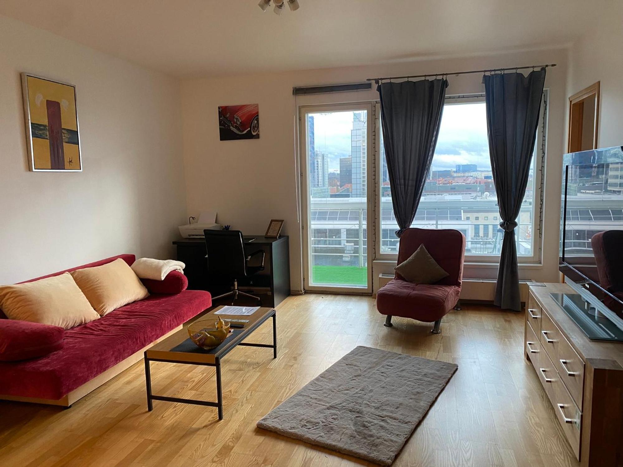 Apartment Cozy 2-bedroom Penthouse In The Heart Of *